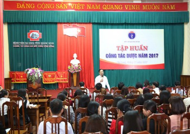 Sở Y tế tập huấn công tác Dược năm 2017 tại Bệnh viện Đa khoa tỉnh Quảng Ninh