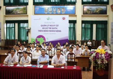 Bệnh viện ĐK tỉnh dự Hội thảo trực tuyến Quản lý nguy cơ và xử trí xuất huyết tiêu hóa trên bệnh nhân nặng