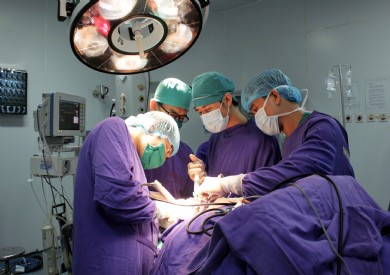 Bệnh viện Đa khoa tỉnh triển khai thành công kỹ thuật tạo hình bản sống cổ lối sau