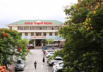 Tạm dừng tuyển dụng, tiếp nhận, công chức, viên chức và ký hợp đồng lao động