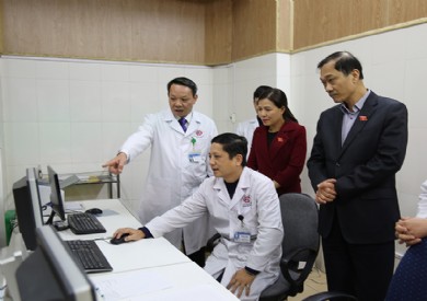 Đoàn ĐBQH tỉnh giám sát việc thực hiện chính sách pháp luật về quản lý và sử dụng vốn vay nước ngoài (ODA) giai đoạn 2011 – 2016 tại Bệnh viện Đa khoa tỉnh Quảng Ninh