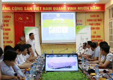Hội thảo chia sẻ kinh nghiệm kỹ thuật thay khớp gối với các chuyên gia CHLB Đức