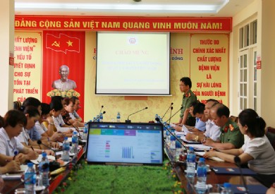 Đoàn giám sát BHXH Việt Nam làm việc với Bệnh viện Đa khoa tỉnh Quảng Ninh