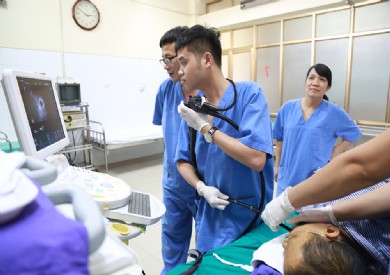 Ứng dụng kỹ thuật siêu âm nội soi: Bước tiến mới trong chuyên ngành nội soi tiêu hóa của Bệnh viện ĐK tỉnh