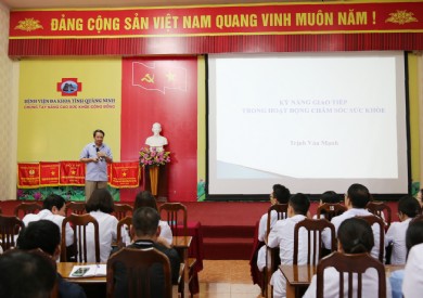 Tập huấn chuyên đề Học tập và làm theo tư tưởng đạo đức Hồ Chí Minh, Quy chế dân chủ cơ sở, Quy tắc ứng xử và Đề án Văn hóa công vụ năm 2019
