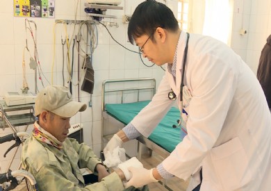 Bệnh viện Đa khoa tỉnh học và làm theo Bác