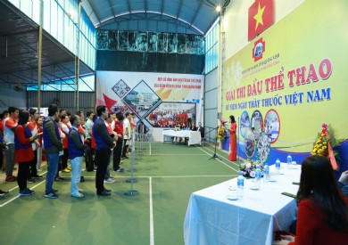Bệnh viện Đa khoa tỉnh khai mạc Giải Thể thao chào mừng ngày Thầy thuốc Việt Nam 27/2