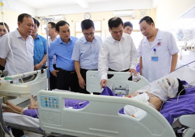 Bệnh viện Đa khoa tỉnh Quảng Ninh kịp thời cấp cứu 3 bệnh nhân bỏng nặng do tai nạn lao động