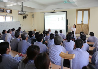 Bệnh viện Đa khoa tỉnh tư vấn dinh dưỡng hữu ích cho bệnh nhân điều trị nội trú