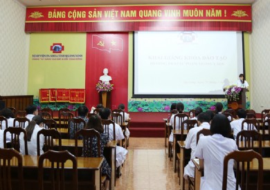 Bệnh viện Đa khoa tỉnh Quảng Ninh khai giảng khóa đào tạo phương pháp sư phạm trong y học