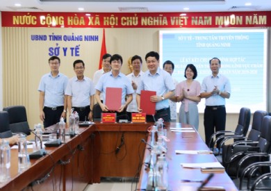 Sở Y tế Quảng Ninh ký kết hợp tác truyền thông với Trung tâm truyền thông tỉnh