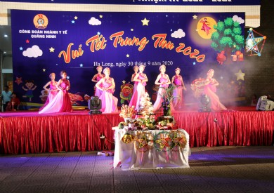 Công đoàn ngành Y tế Quảng Ninh tổ chức vui Tết trung thu năm 2020