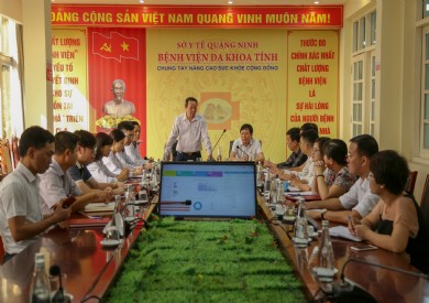 Bệnh viện Đa khoa tỉnh Quảng Ninh đón tiếp Bệnh viện Đa khoa tỉnh Lào Cai đến thăm quan, học tập và trao đổi kinh nghiệm