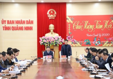 Quảng Ninh họp triển khai phương án cấp bách phòng, chống dịch viêm phổi do virus nCoV