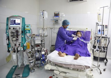 Bệnh viện Đa khoa tỉnh – Bệnh viện Việt Nam Thụy Điển Uông Bí hội chẩn liên viện kịp thời cứu sống bệnh nhân sốc tim, suy đa tạng
