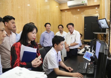 Đoàn công tác UBND tỉnh đánh giá hiệu quả đầu tư Dự án bệnh viện thông minh