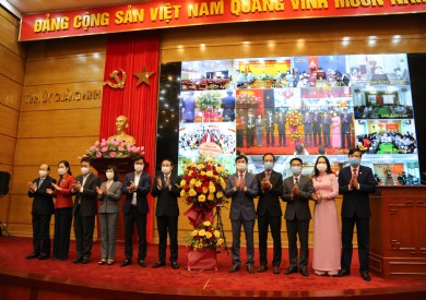 Hội nghị trực tuyến gặp mặt cán bộ, thầy thuốc tiêu biểu Ngành Y tế Quảng Ninh nhân kỷ niệm 66 năm Ngày thầy thuốc Việt Nam 27/2