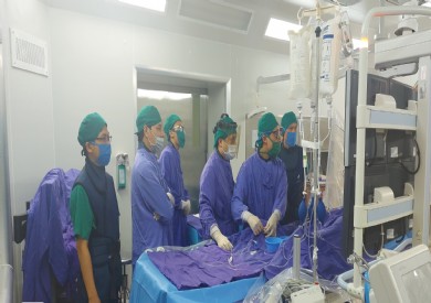 Bệnh viện ĐK tỉnh: Cứu sản phụ chảy máu sau sinh bằng kỹ thuật nút mạch cầm máu