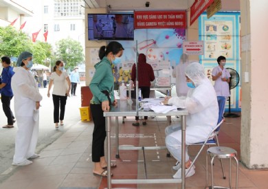 Bảo vệ 'pháo đài' bệnh viện trước Covid-19