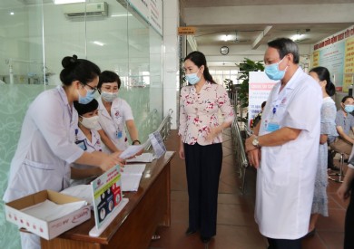 Bệnh viện Đa khoa tỉnh đảm bảo cung cấp dịch vụ xét nghiệm Covid-19 thiết lập ''lá chắn'' phòng dịch sau nghỉ lễ
