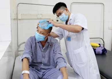 Ngã chấn thương sọ não, bệnh nhân bất ngờ phát hiện khối u ''khổng lồ''