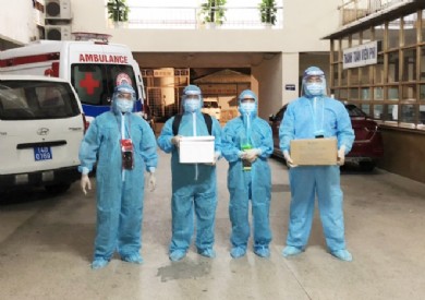 Phối hợp cấp cứu thành công bệnh nhân xuất huyết não nguy kịch trong bệnh viện đang phong tỏa