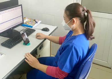 Valentine đặc biệt của các ''chiến sĩ áo trắng'' Bệnh viện Đa khoa tỉnh trong khu cách ly Covid-19
