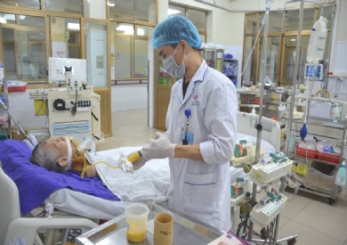 Người điều dưỡng tận tụy với nghề