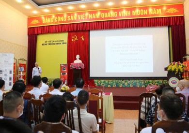 Bệnh viện Đa khoa tỉnh tổ chức hội thảo ''Tầm quan trọng của theo dõi bão hòa oxy nhu mô não, độ sâu gây mê, nồng độ oxy dự trữ và huyết động trong phòng mổ''