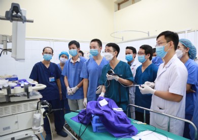 Đào tạo thực hành kỹ thuật cắt tách dưới niêm mạc trong nội soi tiêu hoá (ESD) tại Bệnh viện Đa khoa tỉnh