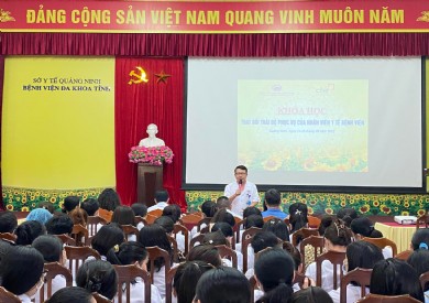 Tập huấn kỹ năng giao tiếp ứng xử cho 1000 cán bộ, nhân viên y tế Bệnh viện Đa khoa tỉnh Quảng Ninh
