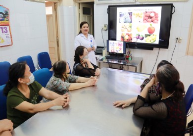 Bệnh viện Đa khoa tỉnh Quảng Ninh tư vấn dinh dưỡng bổ ích cho bệnh nhân tiểu đường