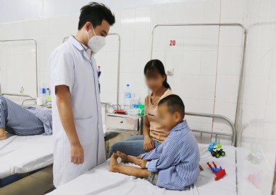 Bệnh viện ĐK tỉnh phẫu thuật điều trị dị tật lỗ tiểu thấp: Xóa đi mặc cảm, nguy cơ vô sinh ở bé trai