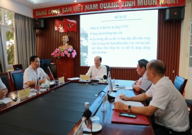 Trưởng Ban Nội chính Tỉnh ủy kiểm tra công tác chuyển đổi số tại Bệnh viện Đa khoa tỉnh Quảng Ninh