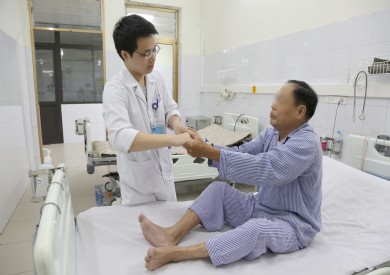 Tiêu sợi huyết “giờ vàng”, bệnh nhân nhồi máu não cấp hồi phục không di chứng