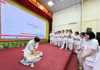 Bệnh viện Đa khoa tỉnh Quảng Ninh tổ chức đào tạo điều dưỡng, kỹ thuật viên mới năm 2024