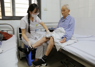 Phục hồi chức năng sớm sau phẫu thuật: Tối ưu điều trị, hiệu quả dài lâu