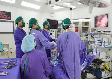 Phẫu thuật nội soi cắt khối tá tụy: Bước tiến chuyên sâu trong điều trị ung thư ít xâm lấn