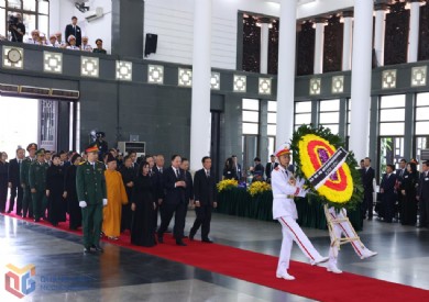 Đoàn đại biểu tỉnh Quảng Ninh viếng Tổng Bí thư Nguyễn Phú Trọng