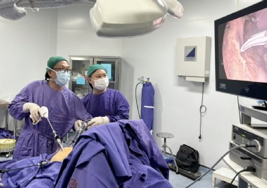 Phẫu thuật nội soi hoàn toàn: Giải pháp ít xâm lấn, triệt để cho bệnh nhân ung thư thực quản