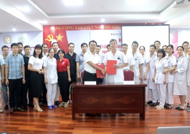 Bệnh viện Đa khoa tỉnh khảo sát điều kiện tiếp nhận và ký kết biên bản ghi nhớ hợp tác chuyển giao chuyên ngành Ngoại khoa với Bệnh viện Phổi Quảng Ninh