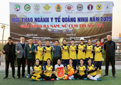 Giải bóng đá nam, nữ Cụm Trung tâm 2025: Đội bóng đá nữ Bệnh viện Đa khoa tỉnh giành tấm vé tham dự chung kết ngành