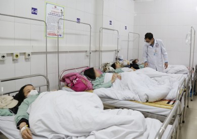 Cúm mùa bùng phát, cảnh báo nguy cơ nhập viện ở người có bệnh nền