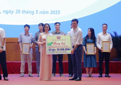 Hưởng ứng Tháng hành động vì trẻ em 2025: Bệnh viện Đa khoa tỉnh Quảng Ninh chung tay chia sẻ 30 triệu đồng