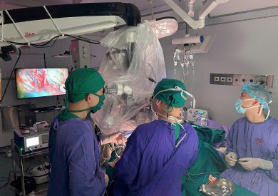 Làm chủ kỹ thuật vi phẫu u góc cầu tiểu não ứng dụng kính vi phẫu và hệ thống cảnh báo thần kinh hiện đại