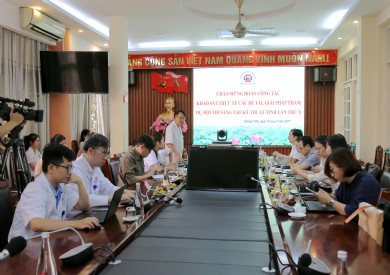 Khảo sát thực tế đề tài tham dự Hội thi Sáng tạo kỹ thuật tỉnh lần thứ X tại Bệnh viện Đa khoa tỉnh Quảng Ninh